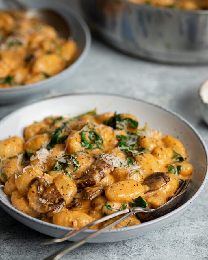 Creamy spinach and mushroom gnocchi