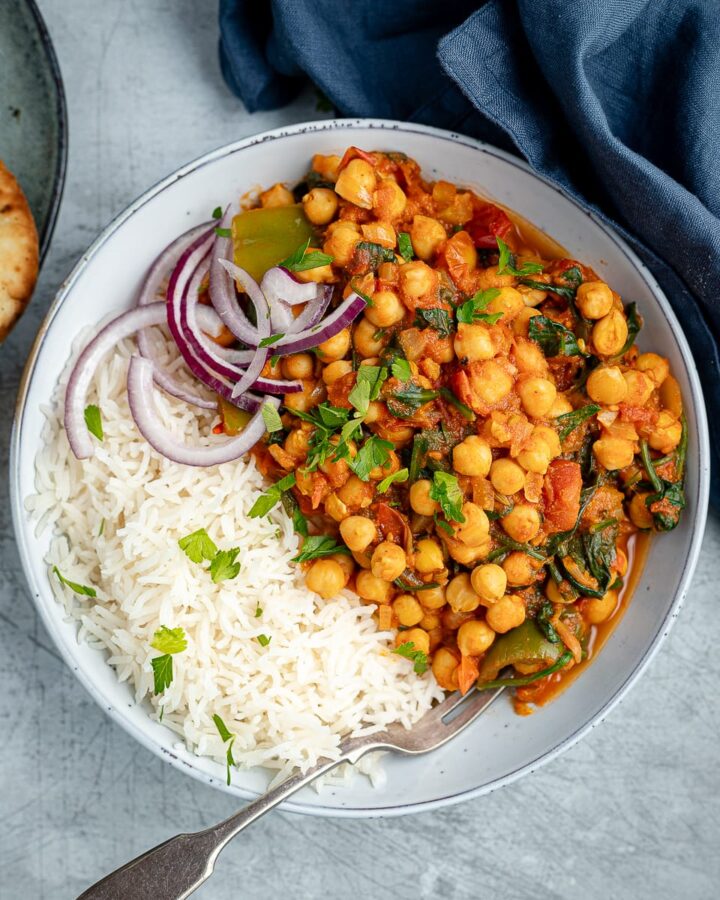 Easy Chickpea and Spinach Curry Recipe